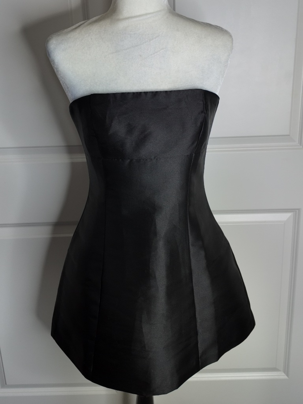 Boohoo Bandeau Satin A-Line Mini Dress Black Size 6